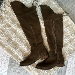 Genuine leather boots